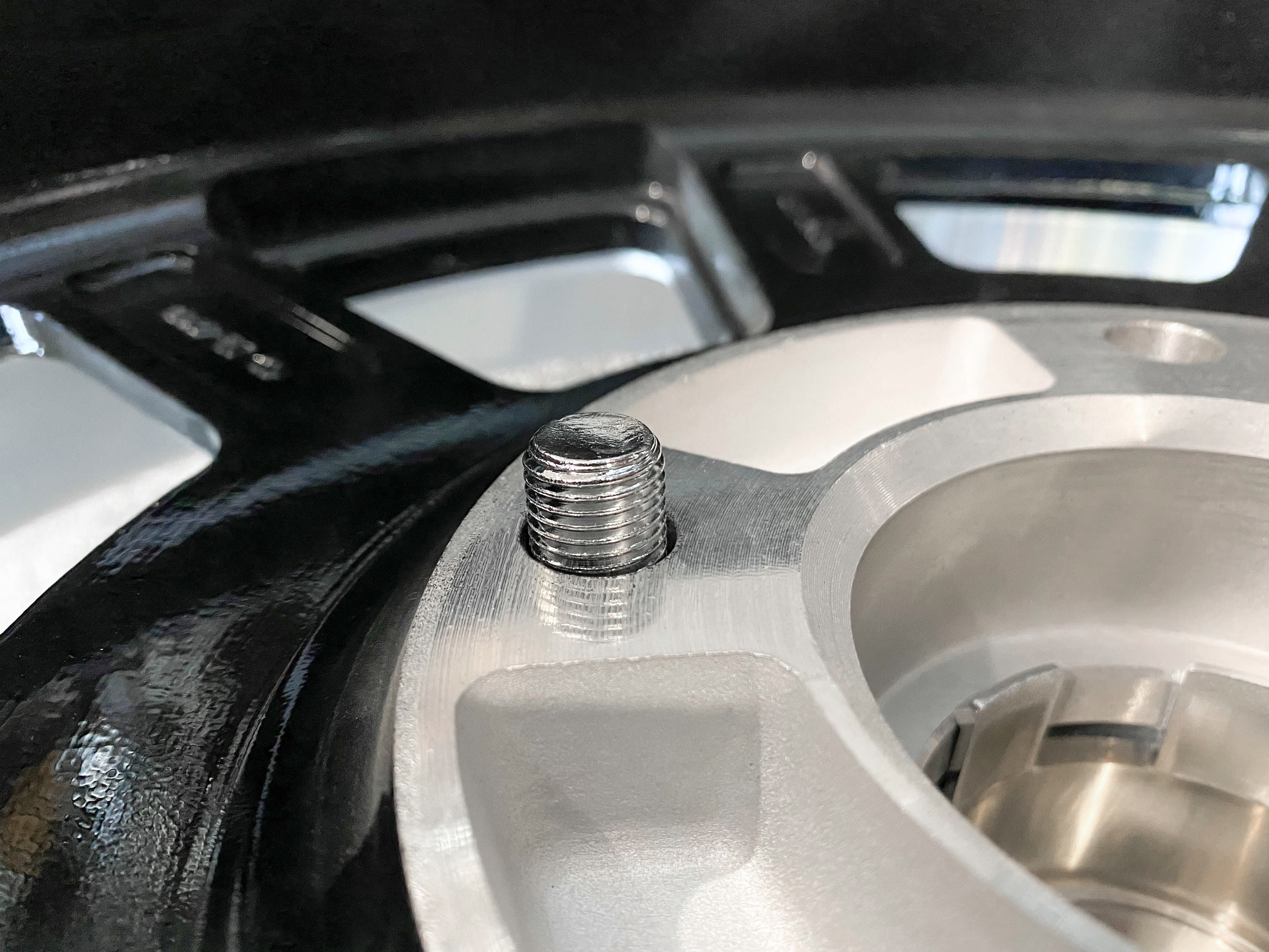 Perfectly Tight Short Thread Lug Bolts for VW & Porsche with Drum Brakes Fitment Example 17mm long