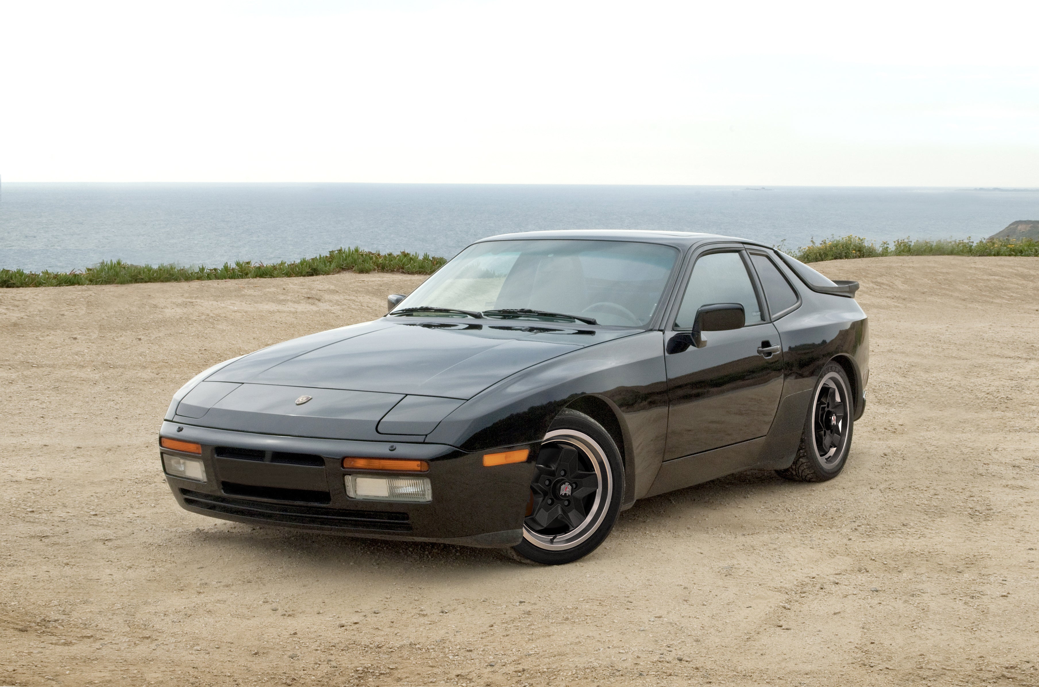 Klassik Rader 944 Cookie Cutter Style ATS Porsche 15x7.0 & 17x7.0 Replica Style Wheels