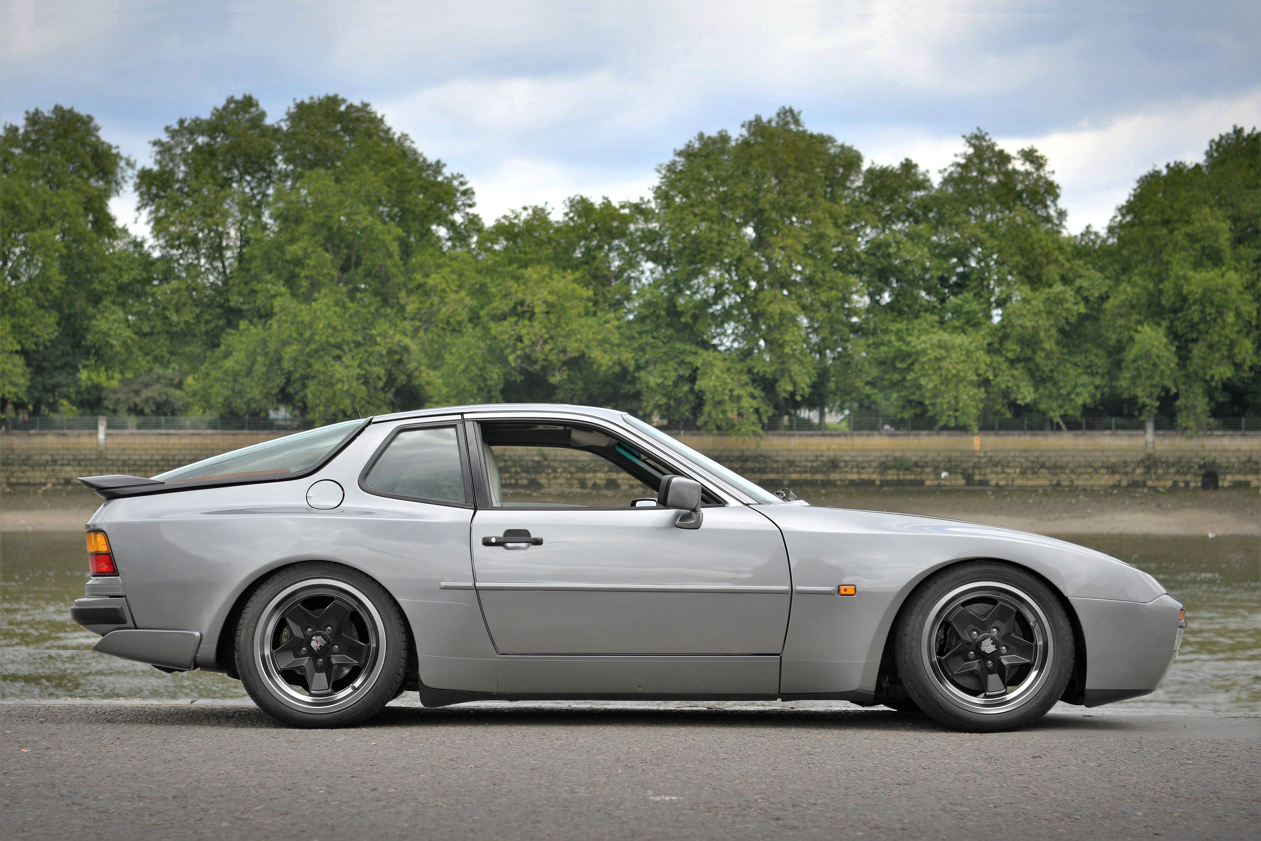 Klassik Rader 944 Cookie Cutter Style ATS Porsche 15x7.0 & 17x7.0 Replica Style Wheels