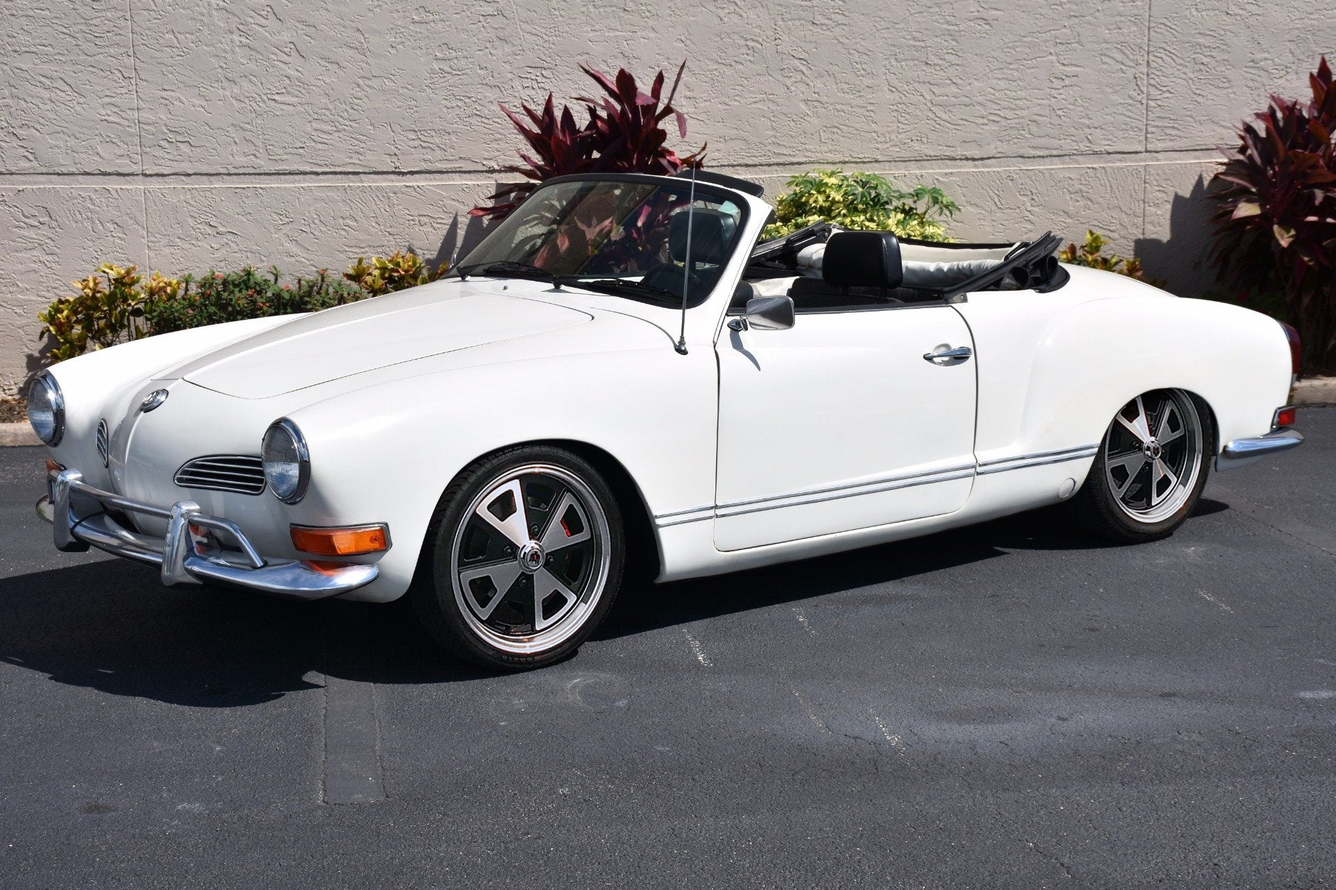 Klassik Rader 914 Baby Fuchs Replica Style Wheels for VW Beetle Karmann Ghia, Fastback, Squareback, Notchback, & Porsche 914 in 17x7.0 4x130 Bolt Pattern
