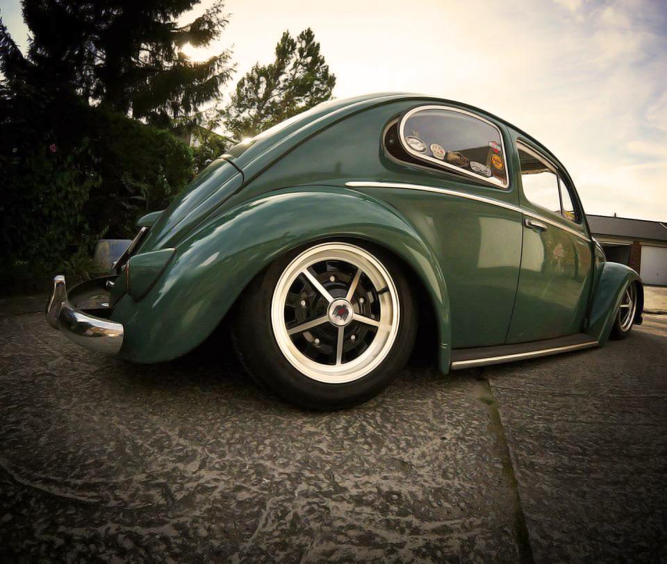 Klassik Rader Classic Car Wheels 15x5.0 | 5x205 | et14mm | 4.1 in | 153.6mm Klassik Rader Rally Wheels | Gloss Black Machined